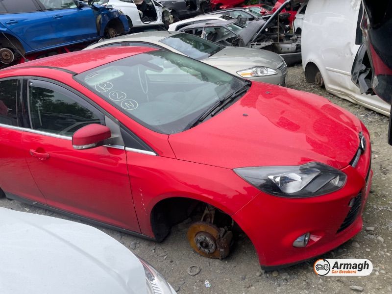 2012 FORD FOCUS TITANIUM TDCI for breaking
