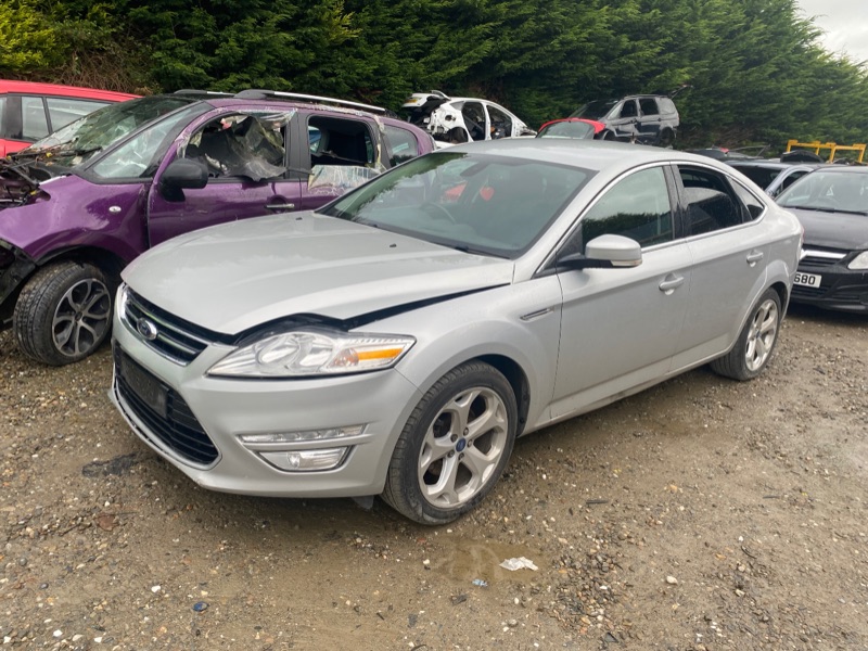 2012 FORD MONDEO TITANIUM TDCI 140 for breaking