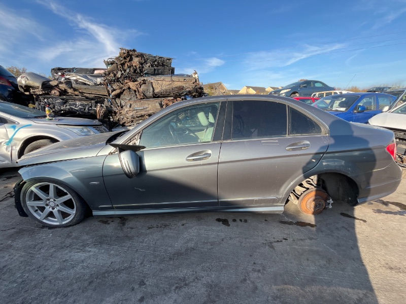 2012 MERCEDES C-CLASS 220 C SERIES CDI BLUE EFFICIENCY SPORT 4DR AUTO for breaking