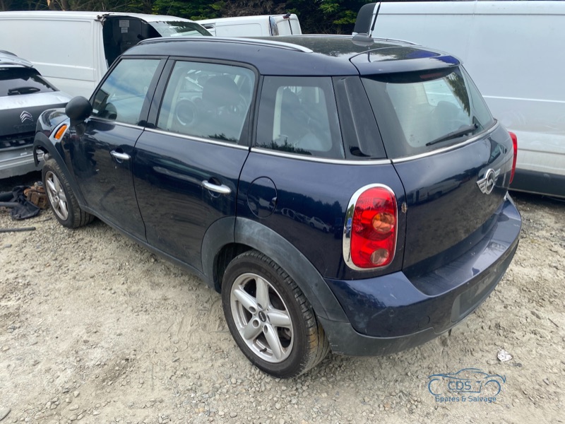 2012 MINI COUNTRYMAN COOPER D ALL4 for breaking