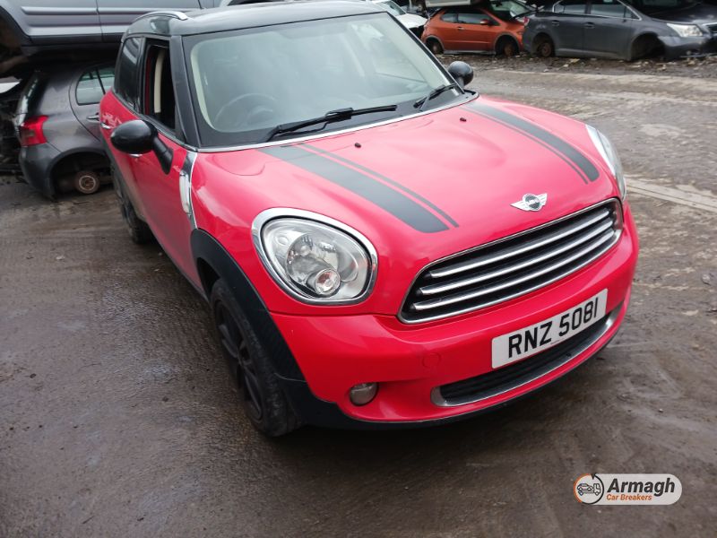 2012 MINI COUNTRYMAN COOPER for breaking