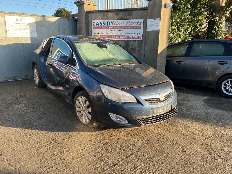 2012 OPEL ASTRA VAUXHALL 2.0 SE CDTI 5DR AUTO for breaking