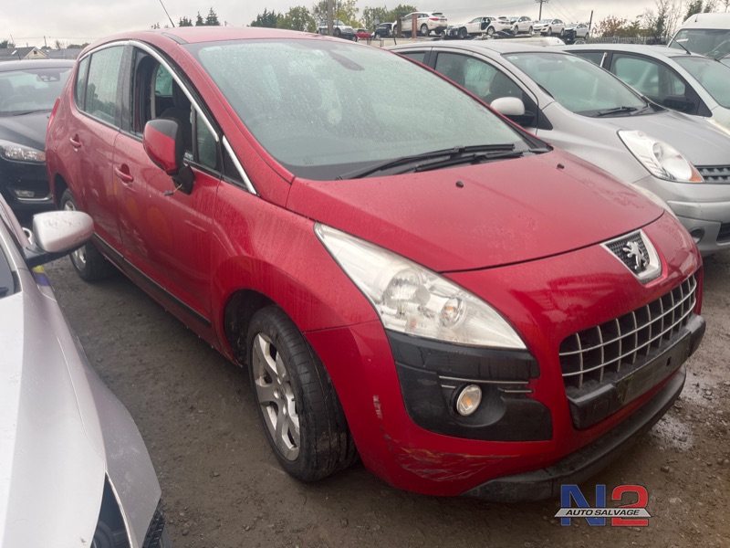 2012 PEUGEOT 3008 ACTIVE E-HDI S-A for breaking