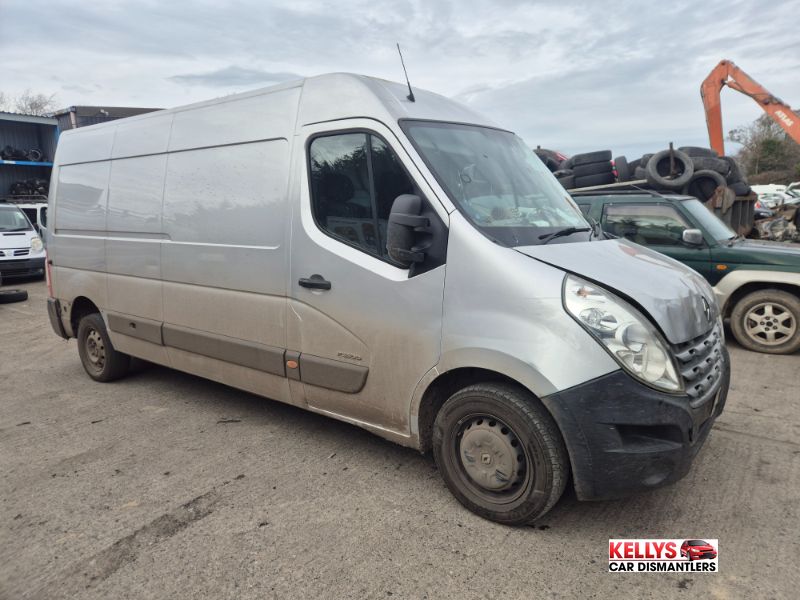 2012 RENAULT MASTER III FWD LM35 125 COMFORT E E5 3DR for breaking