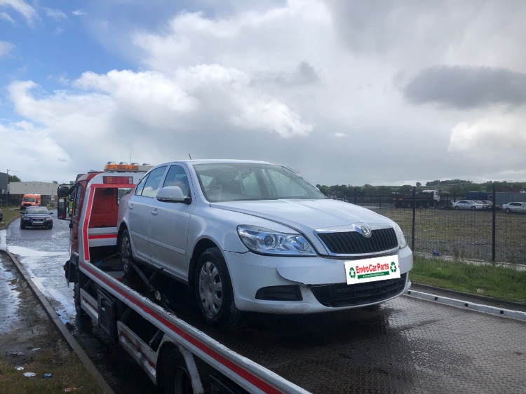 2012 SKODA OCTAVIA S TDI CR for breaking