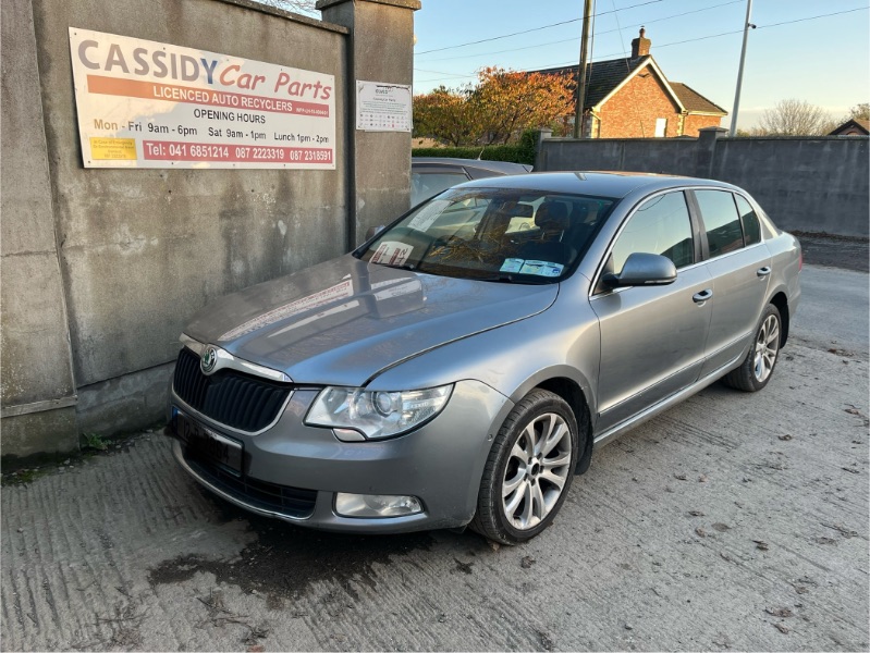 2012 SKODA SUPERB ELEGANCE 2.0 TDI DSG 140 140HP 4DR AUTO for breaking
