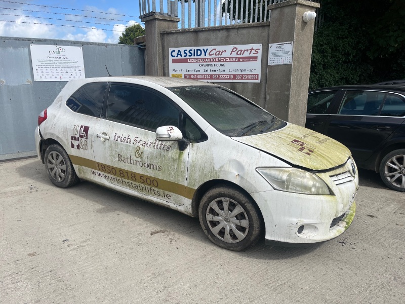 2012 TOYOTA AURIS 1.4 D-4D TERRA 2DR for breaking