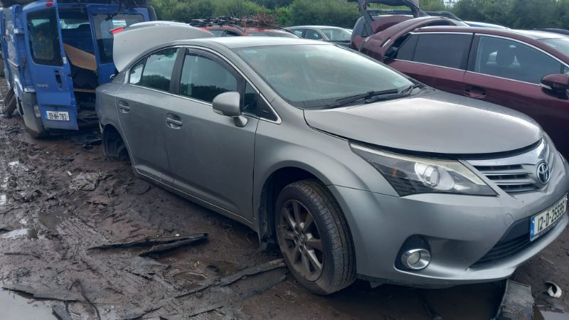2012 TOYOTA AVENSIS 2.0 D-4D AURA 4DR for breaking