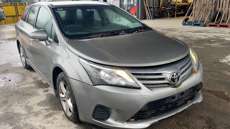 2012 TOYOTA AVENSIS for breaking