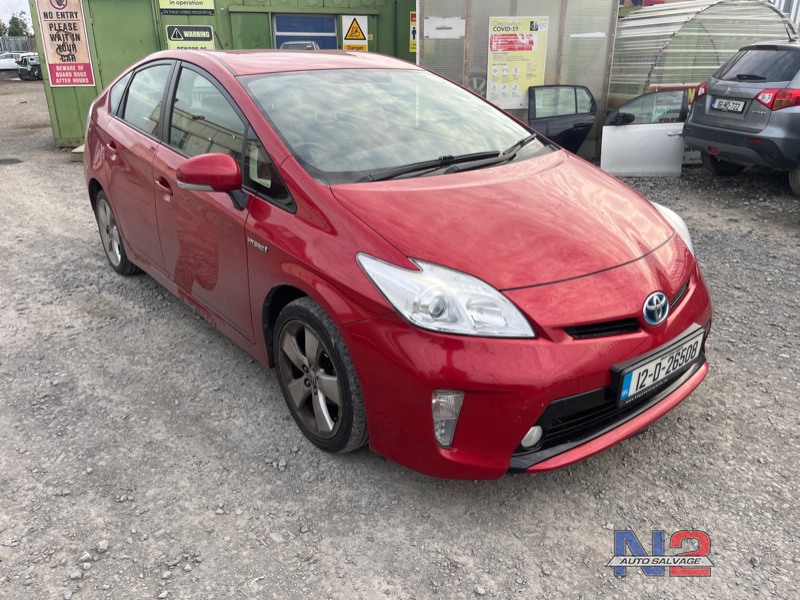 2012 TOYOTA PRIUS HYBRID LUXURY 4DR AUTO for breaking
