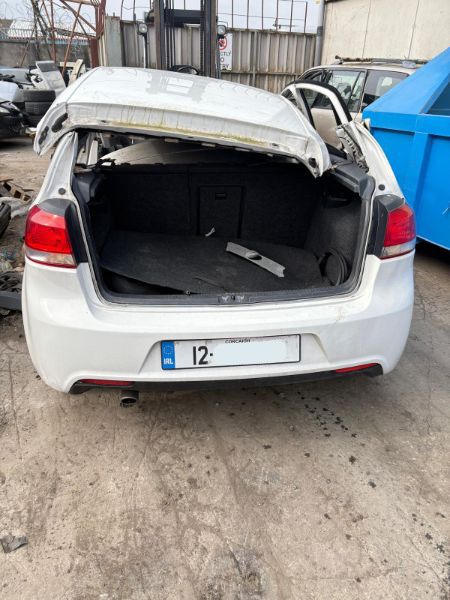 2012 VOLKSWAGEN GOLF EDITION-R TDI MANUAL 5SPEED 105 4DR 5DR for breaking