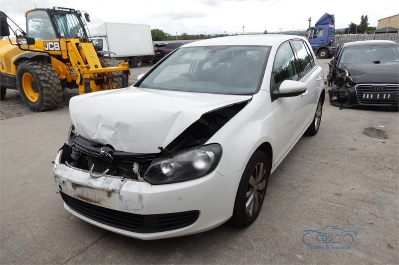 2012 VOLKSWAGEN GOLF MATCH TDI BLUE TECH for breaking