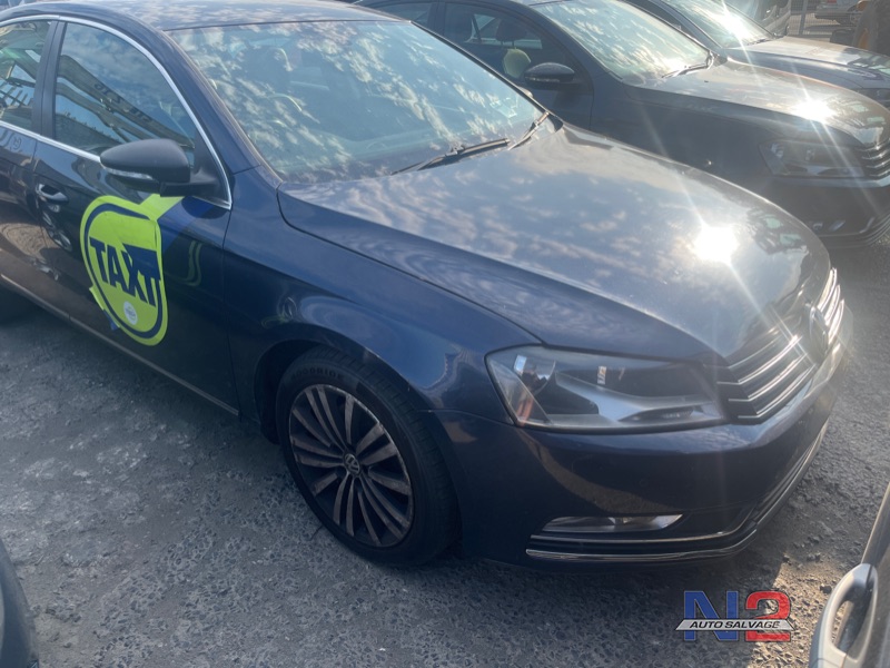 2012 VOLKSWAGEN PASSAT 2.0 TDI SE BLUEMOTION T TECH 140PS 4DR TECHNOLOGY for breaking