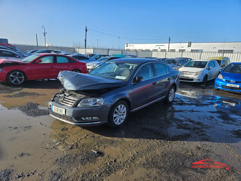 2012 VOLKSWAGEN PASSAT CL 2.0 TDI D6F BLUEMOTION 140HP 4DR AUTO for breaking