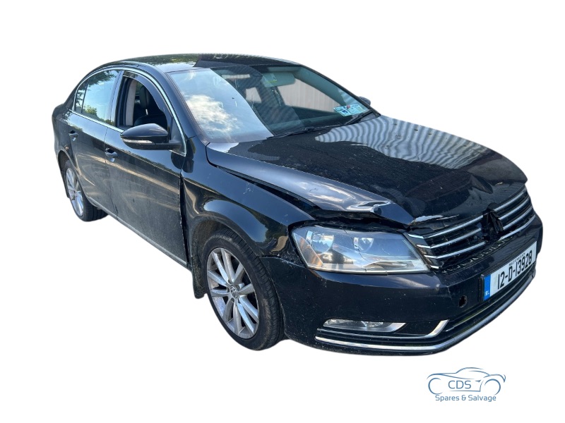2012 VOLKSWAGEN PASSAT HIGHLINE 2.0 TDI MANUAL 6SPEED FWD BLUEMOTION 140HP 4DR for breaking