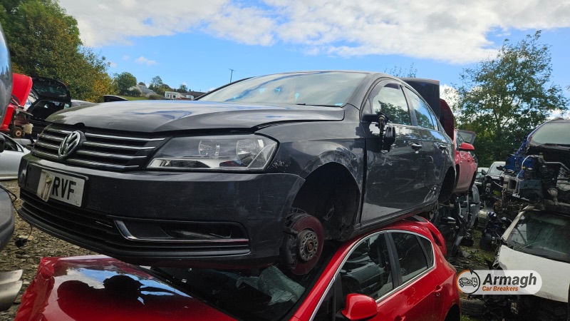 2012 VOLKSWAGEN PASSAT S BLUEMOTION TECHNOLOGY TDI for breaking