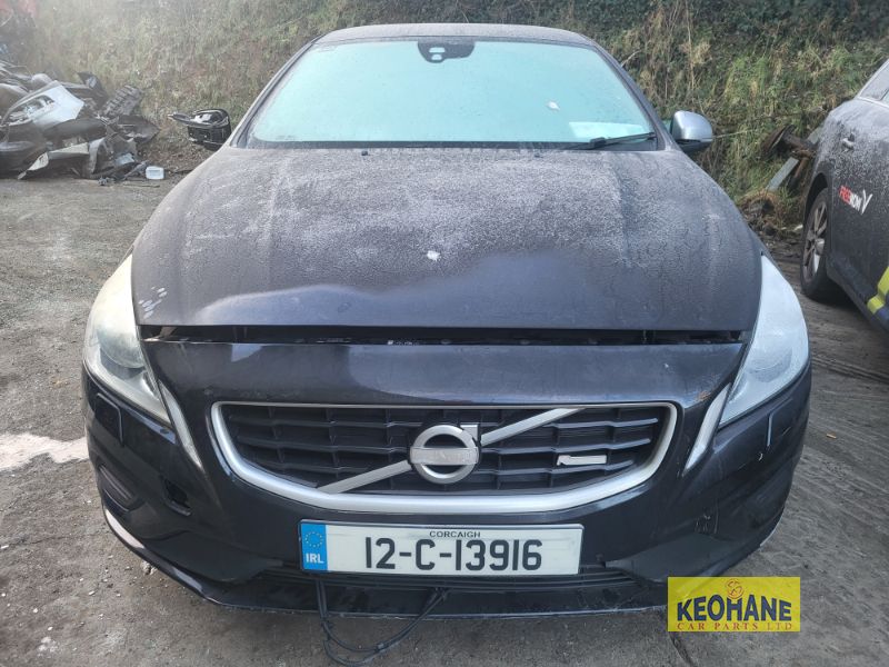 2012 VOLVO S60 1.6 DRIVE R-DESIGN S/S 115 115BHP 4DR for breaking
