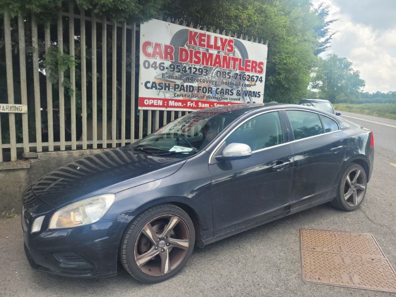 2012 VOLVO S60 1.6 DRIVE R-DESIGN S/S 115 115BHP 4DR for breaking