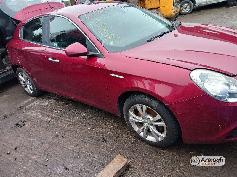 2013 ALFA ROMEO GIULIETTA LUSSO JTDM-2 for breaking