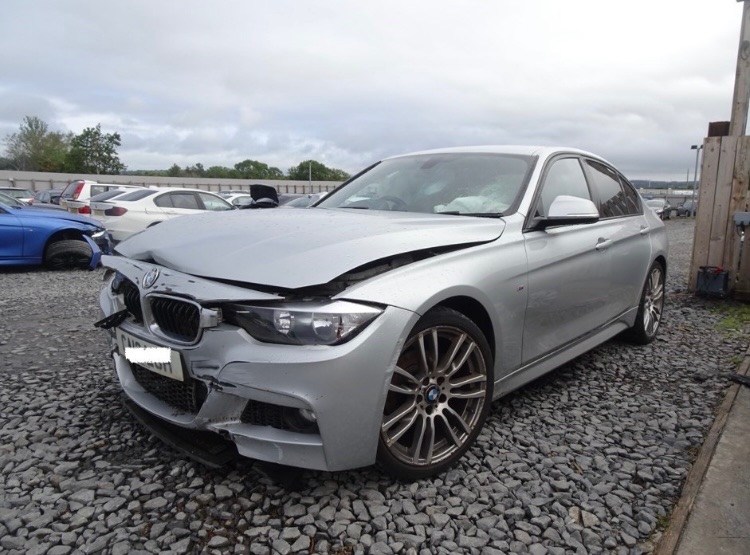 2013 BMW 3 SERIES 318D M SPORT for breaking
