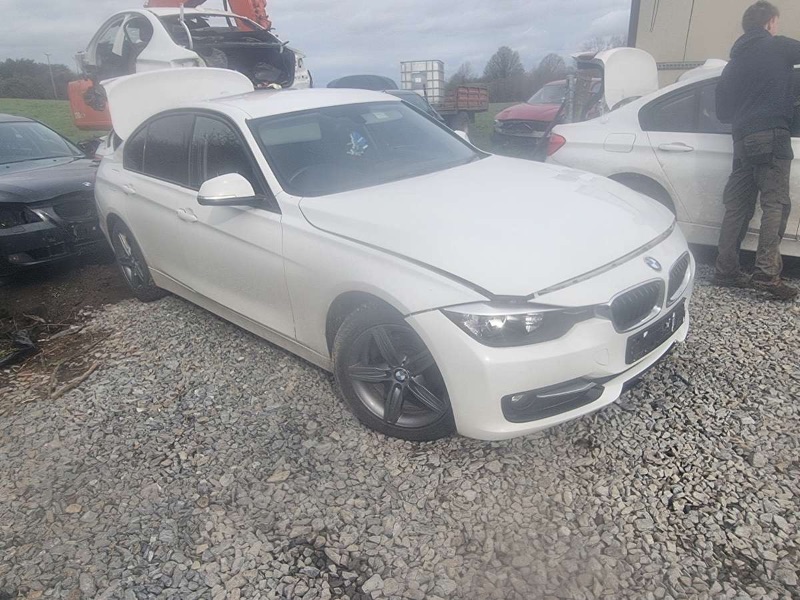 2013 BMW 3 SERIES 318D SPORT for breaking
