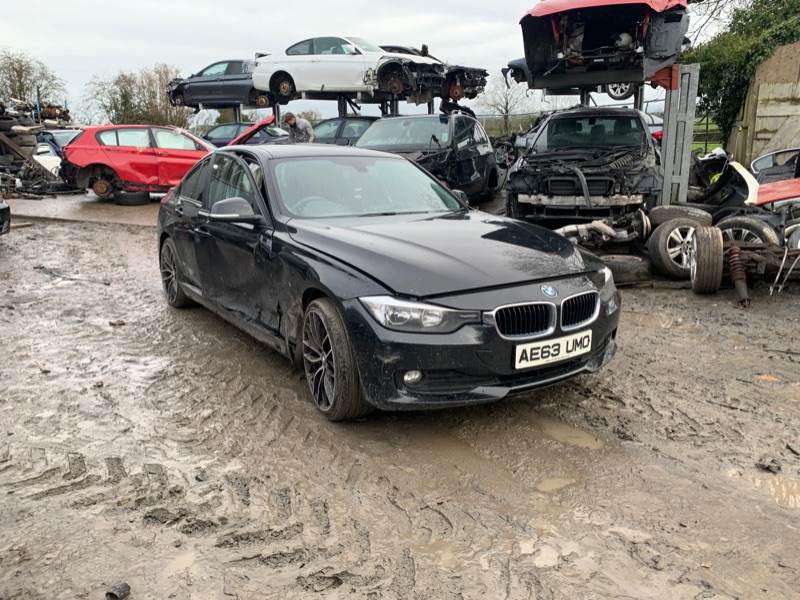 2013 BMW 3 SERIES 320D EFFICIENT DYNAMICS for breaking