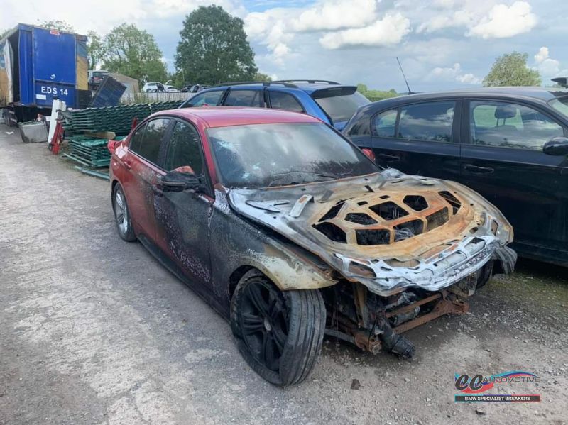 2013 BMW 3 SERIES 320D M SPORT for breaking