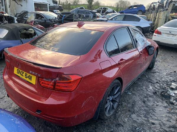 2013 BMW 3 SERIES 320D XDRIVE SE for breaking