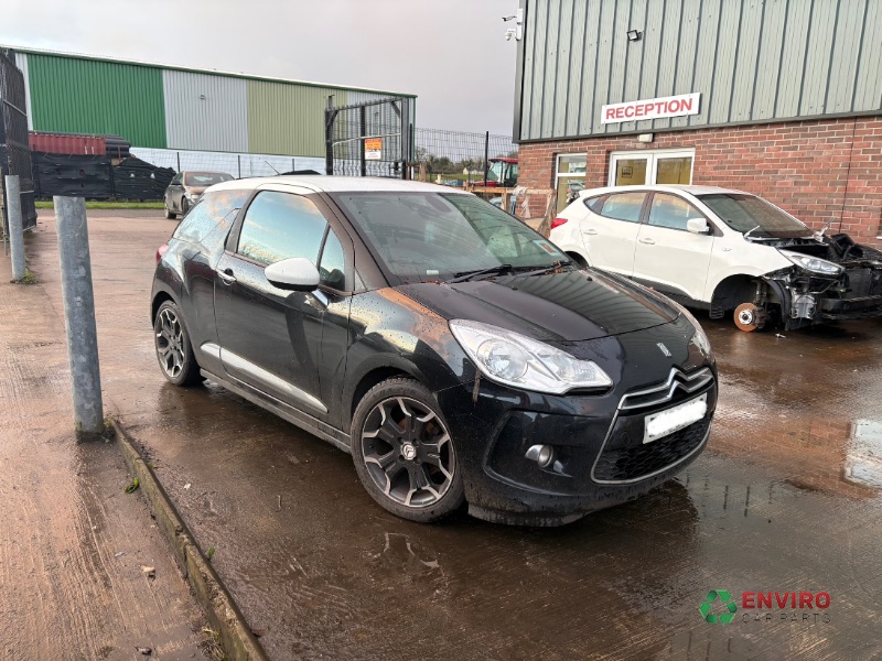2013 CITROEN/DS DS3 DSTYLE + E-HDI for breaking