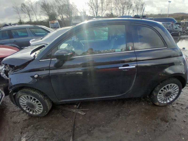 2013 FIAT 500 1.2 LOUNGE 69BHP 3DR for breaking