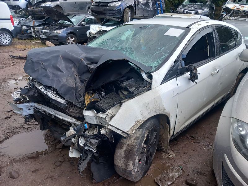 2013 FORD FOCUS EDGE 1.6 TDCI 95PS 5SPEED 5DR for breaking