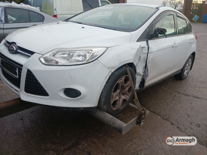 2013 FORD FOCUS EDGE TURBO for breaking