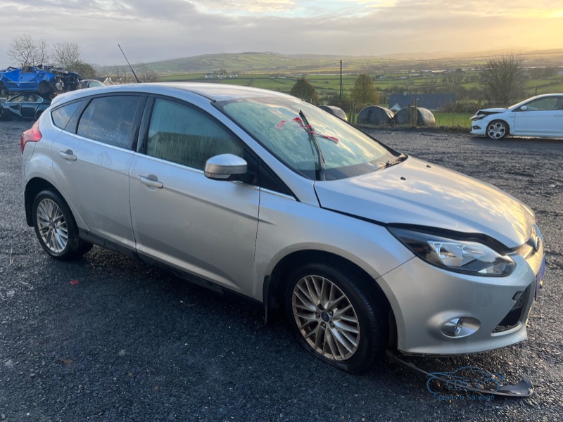 2013 FORD FOCUS ZETEC TDCI for breaking