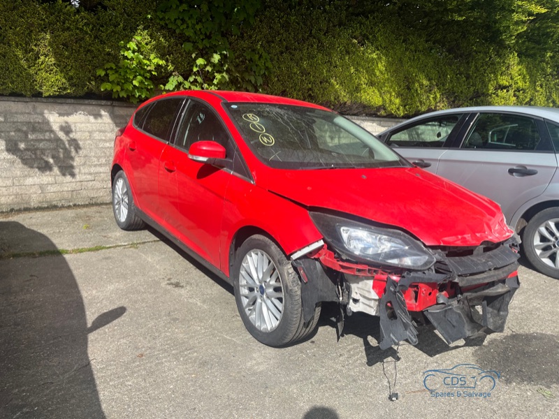 2013 FORD FOCUS ZETEC TURBO for breaking
