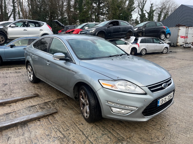 2013 FORD MONDEO 2.0 TDCI TITANIUM 140PS 5DR for breaking