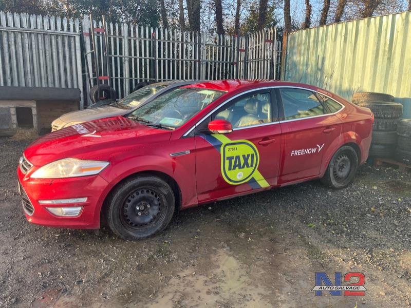 2013 FORD MONDEO TITANIUM 2.0 TDCI 140PS M6 4DR for breaking