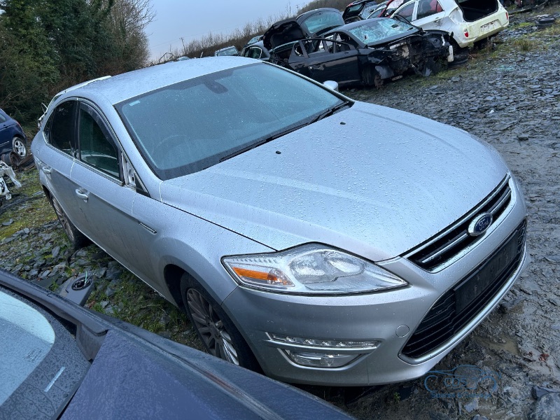2013 FORD MONDEO TITANIUM X B-S EDN TDCI for breaking