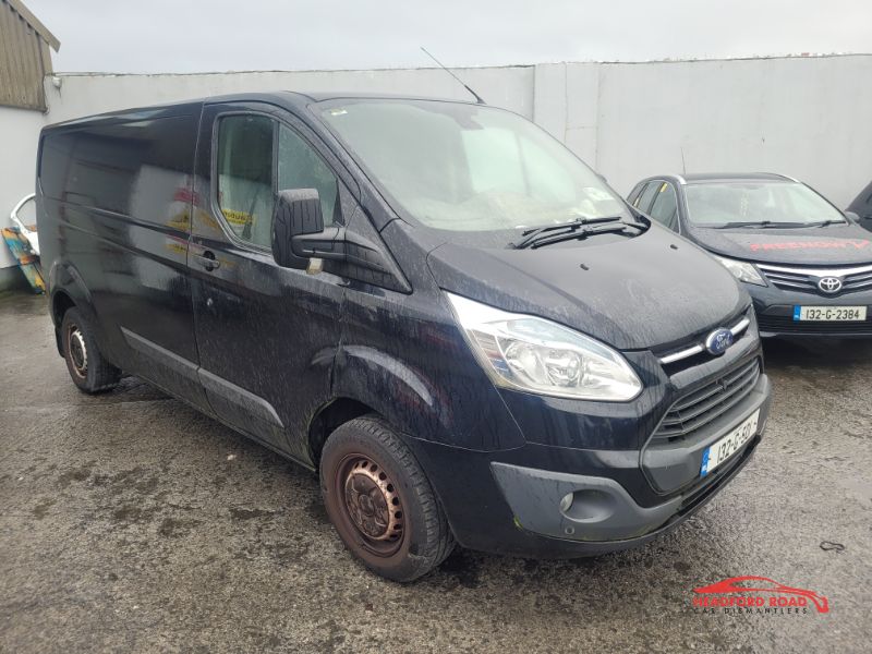2013 FORD TRANSIT CUSTOM 290 LWB 155PS L4 4DR for breaking