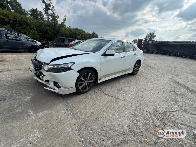 2013 HONDA ACCORD ES GT I-DTEC for breaking