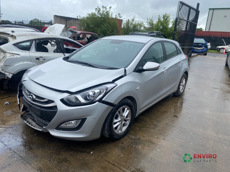 2013 HYUNDAI I30 ACTIVE BLUE DRIVE CRDI for breaking