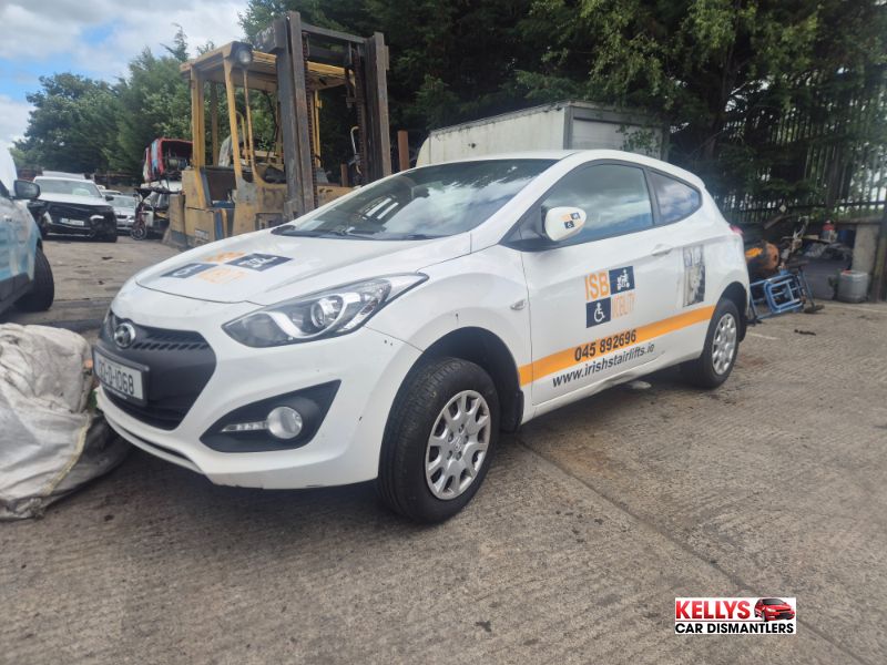 2013 HYUNDAI I30 PRO 3DR for breaking