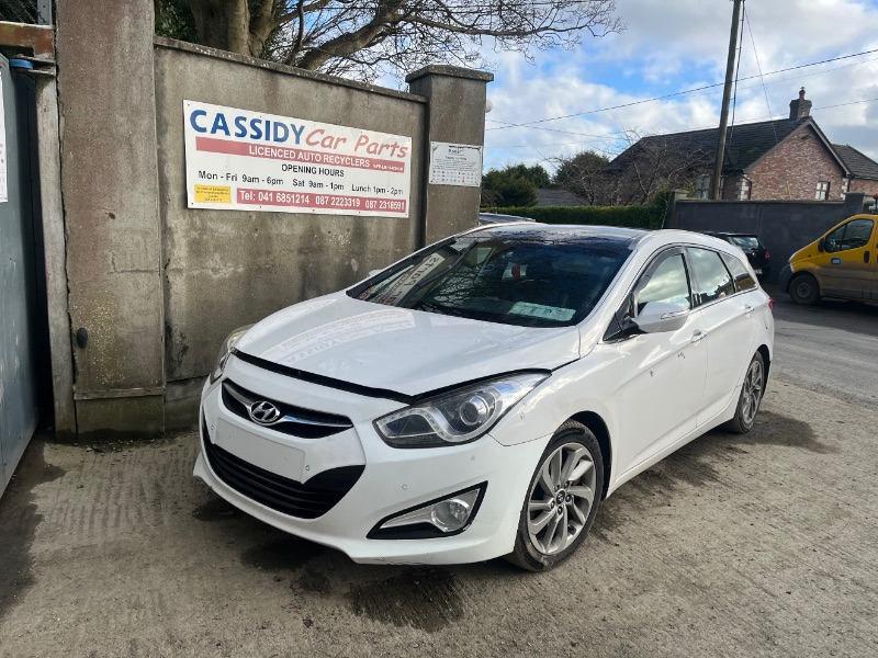 2013 HYUNDAI I40 1.7 CRDI PREMIUM 136PS 5DR AUTO for breaking