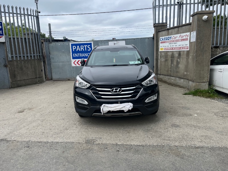 2013 HYUNDAI SANTA FE 2WD COMFORT 4DR for breaking