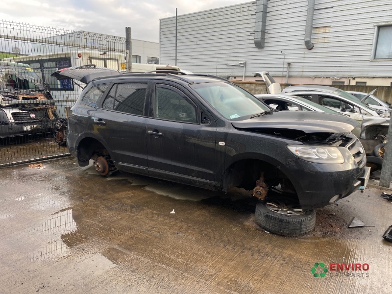 2013 HYUNDAI SANTA FE for breaking