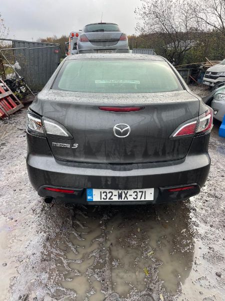 2013 MAZDA MAZDA3 1.6 D EXECUTIVE 115PS 4DR for breaking