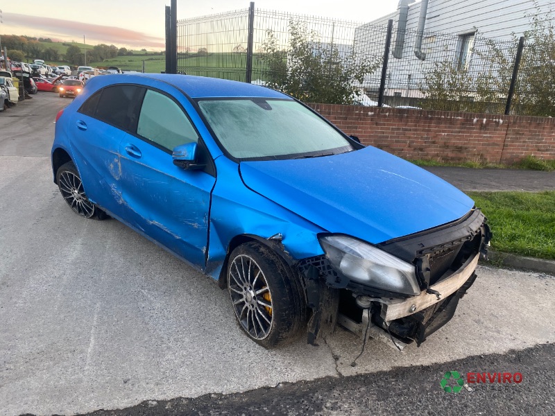 2013 MERCEDES A-CLASS 180 BLUE-EFFICIENCY AMG SPORT CDI for breaking