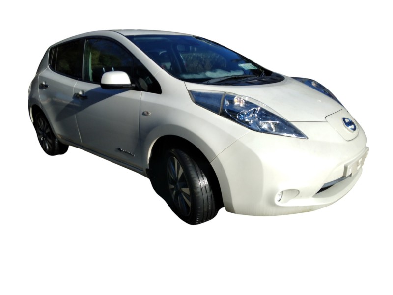 2013 NISSAN LEAF E TEKNA 5DR ELECTRIC for breaking