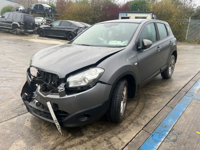 2013 NISSAN QASHQAI 1.6 SV 4X4 4DR for breaking