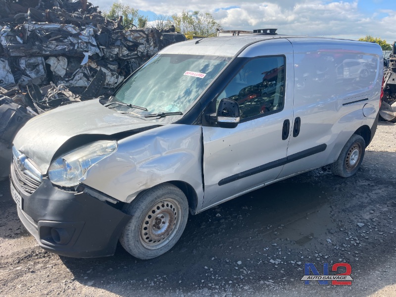 2013 OPEL COMBO VAUXHALL 2300 L2H1 CDTI SS E-FLEX 6DR for breaking
