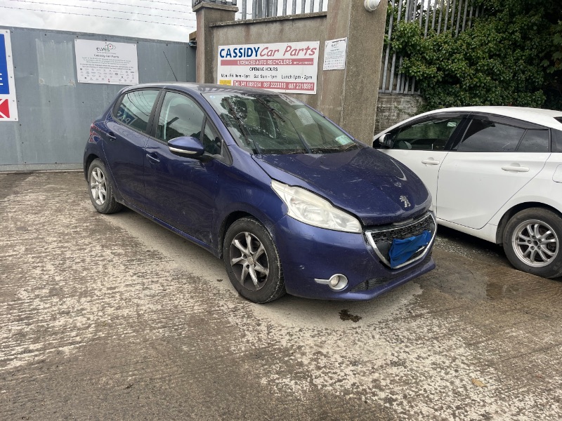 2013 PEUGEOT 208 1.0 VTI ACTIVE 68BHP 5DR for breaking